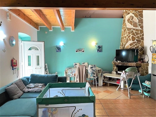 Vrijstaand huis van 130 m² in Corfu