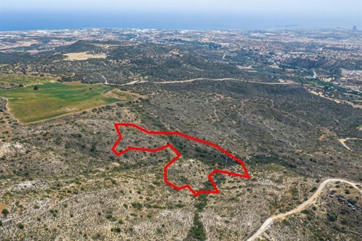 Terrein 32108 m² Larnaka
