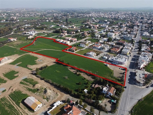 Terrein 24211 m² Nicosia