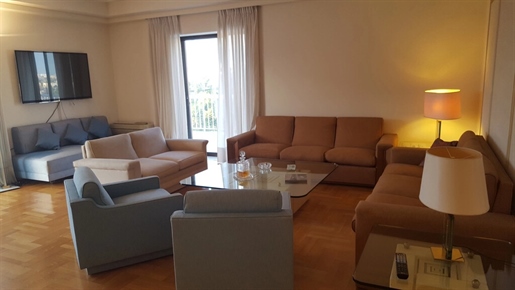 Apartament o powierzchni 102 m.kw. w Atenach