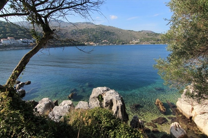 Land 4300 m² in Corfu