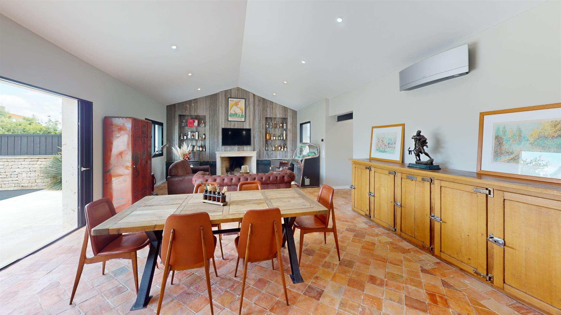 Purchase: House (17640)