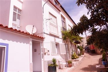 Maison de ville dans le village de Figueira - Vila do Bispo