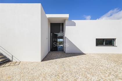 Nouvelle villa jumelée contemporaine à São Brás de Alportel