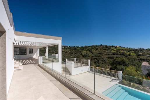Spectacular modern villa in Loulé Hills