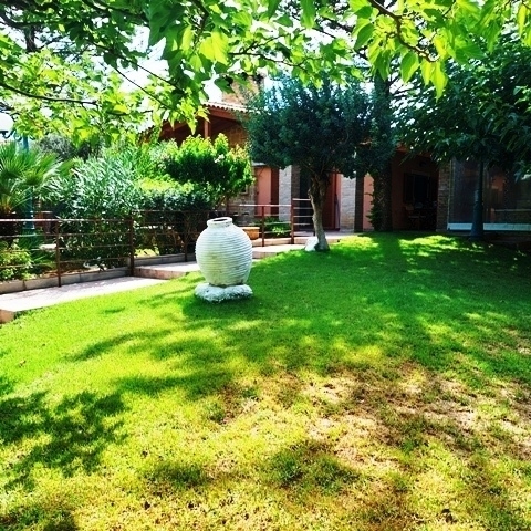 (Te koop) Residentiële villa || West Attica/Megara - 240 m², 4 slaapkamers, 600.000€