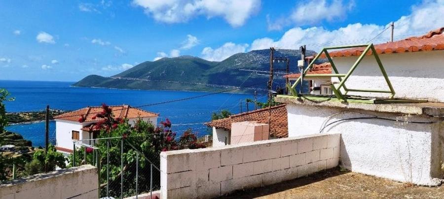 (For Sale) Residential Detached house || Lakonia/Gytheio - 90 Sq.m, 2 Bedrooms, 97.000€