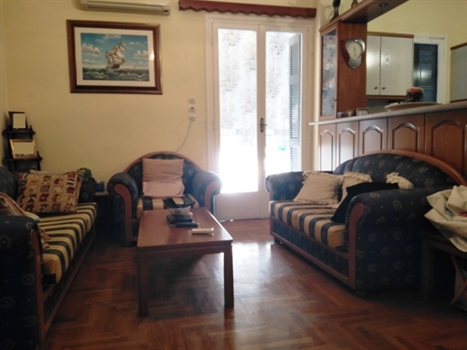 (For Sale) Residential Apartment || Athens Center/Athens - 110 Sq.m, 3 Bedrooms, 195.000€
