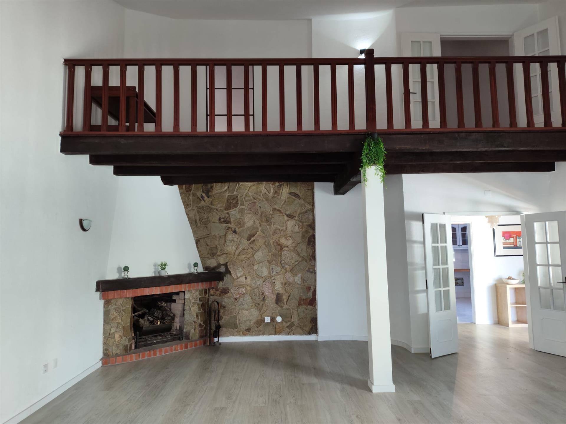 Ruime Villa met Zwembad – Brejos de Azeitão (Setúbal)