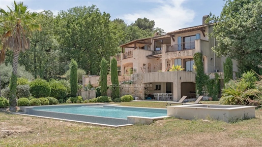 Nice family villa in Roquefort les Pins