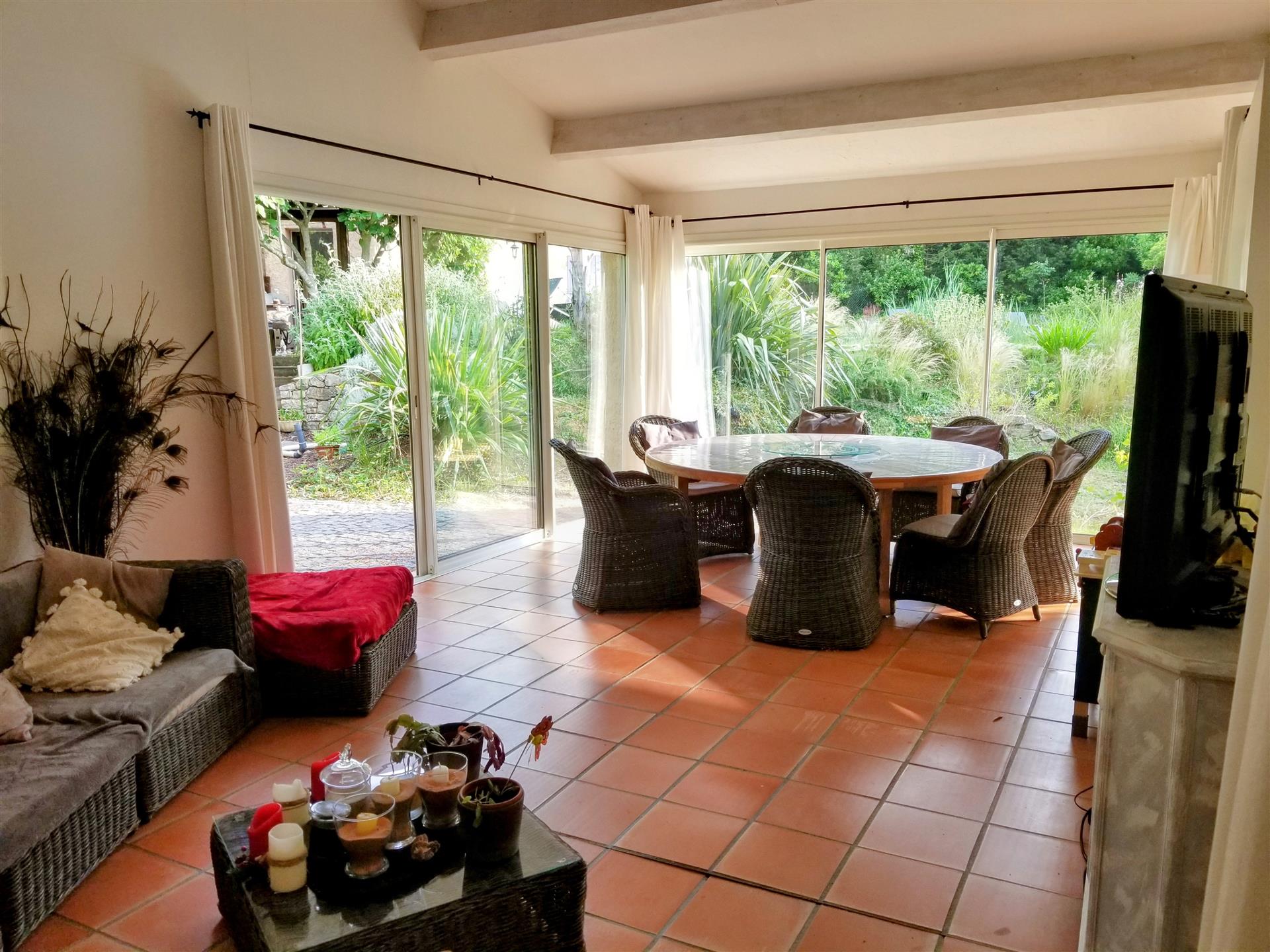 No coração do Golfo de Saint-Tropez, villa provençal com alojamento turístico