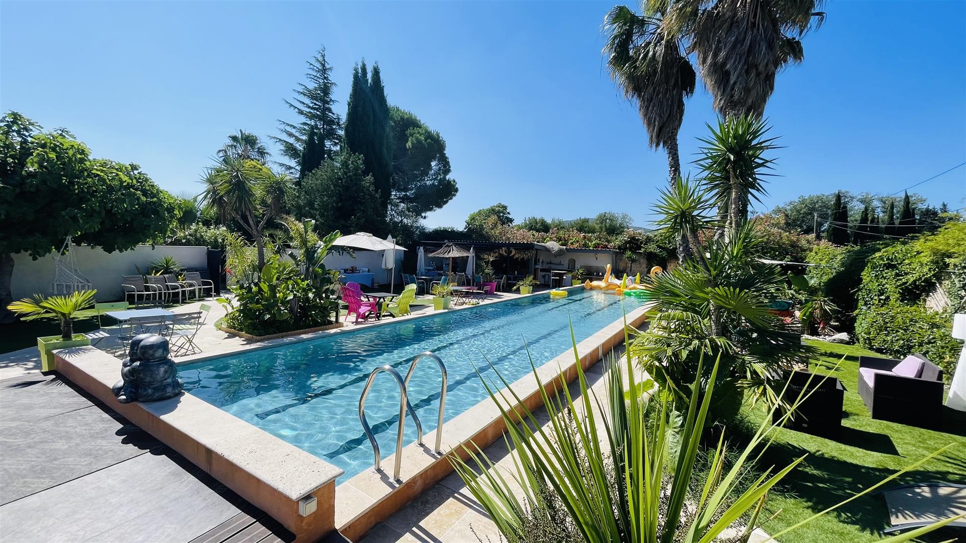 Quinta provençal de 11 apartamentos 