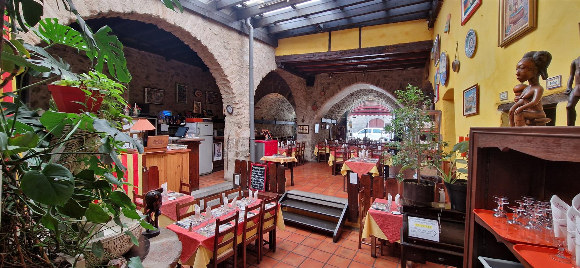 Villefranche de Conflent - Real estate complex for investors