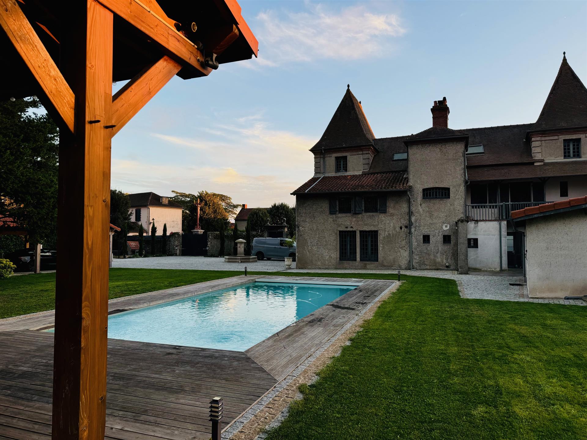 Seventeenth century manor house north of Tarbes