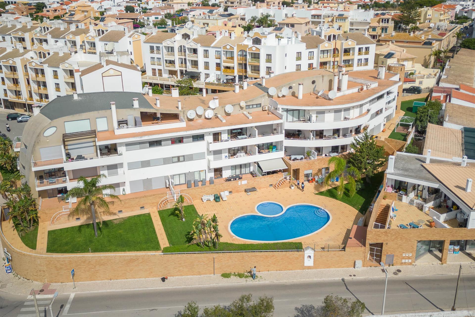 Exclusivité | Bel appartement T3 près de la plage de Dona Ana à vendre - Lagos