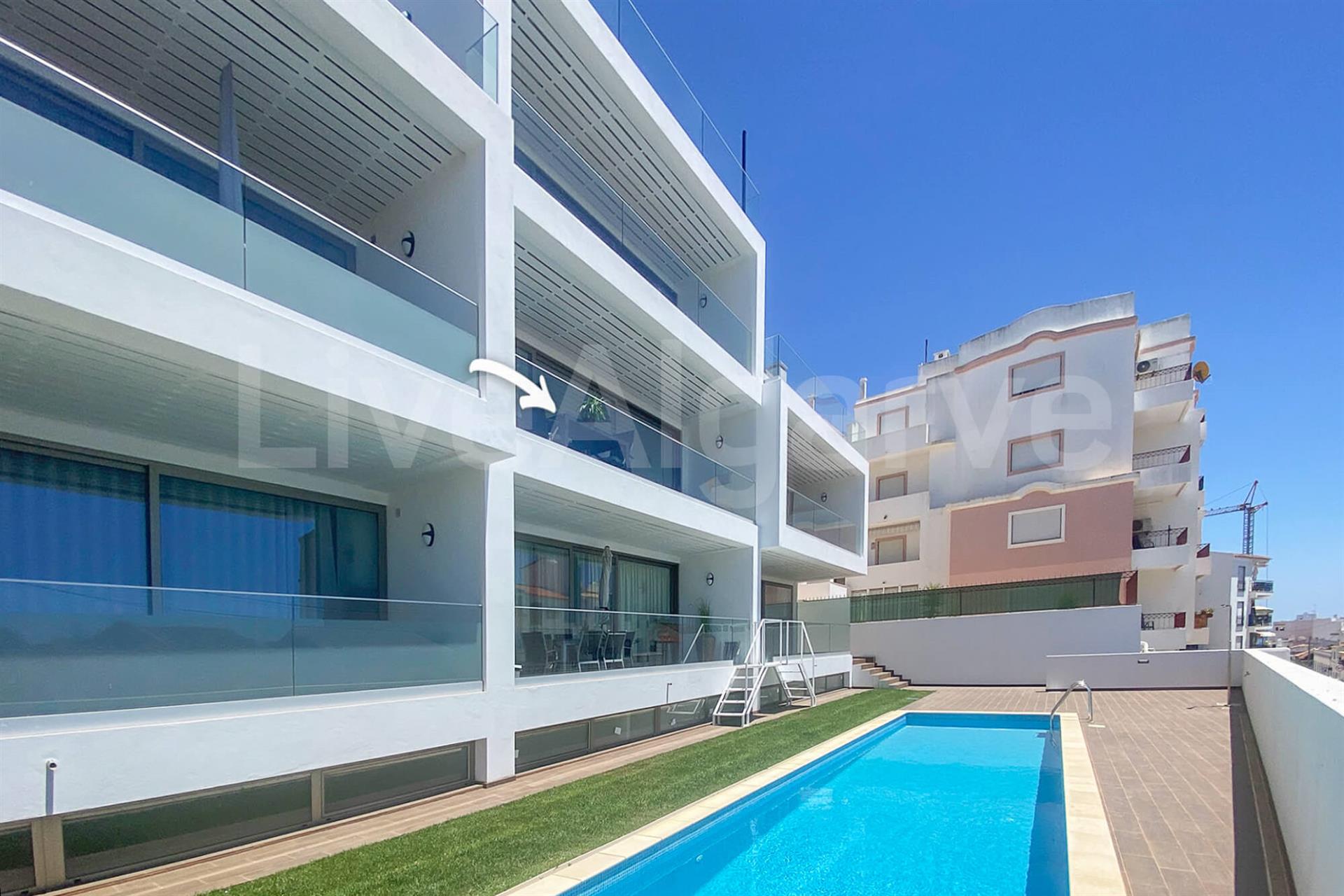 Vista Mar | Moderno Apartamento T2 No Coração Da Praia Da Luz À Venda - Lagos