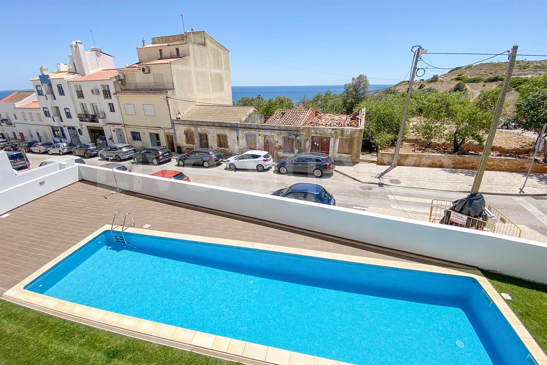 Vista Mar | Moderno Apartamento T2 No Coração Da Praia Da Luz À Venda - Lagos