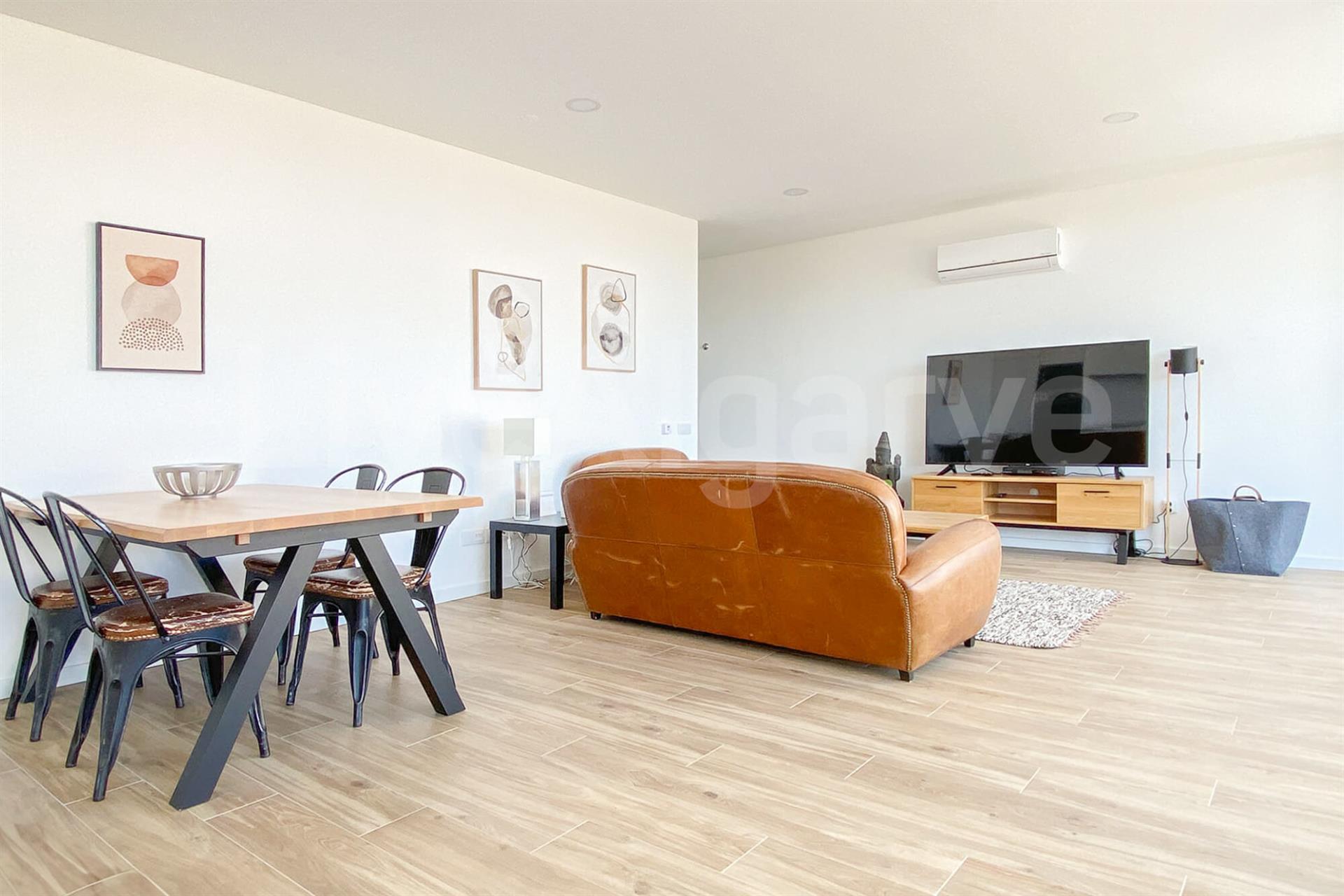 Vista Mar | Moderno Apartamento T2 No Coração Da Praia Da Luz À Venda - Lagos