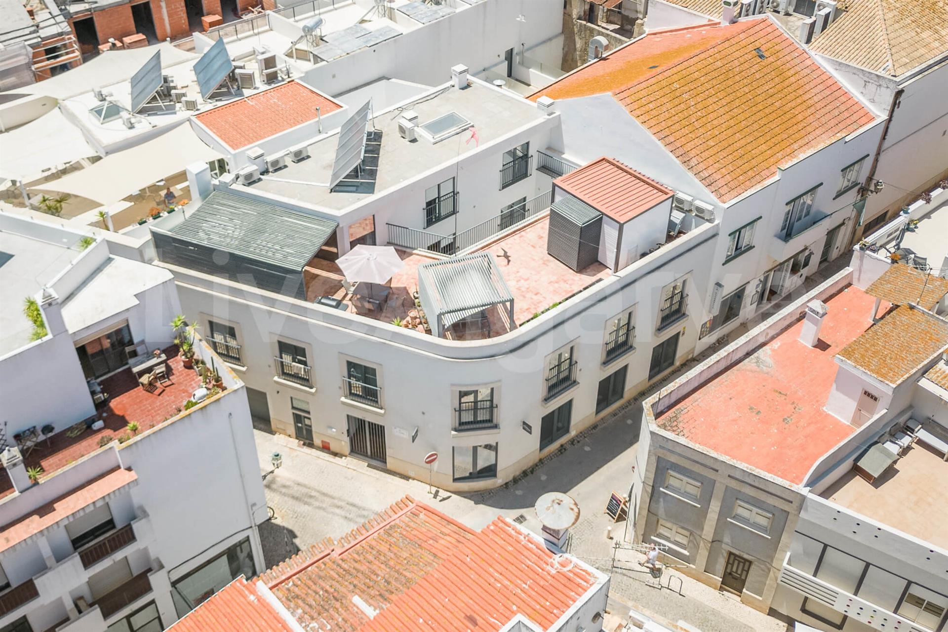 Exclusive | Luxurious T9 Boutique Hotel At Historic Old Town Center For Sale - Lagos