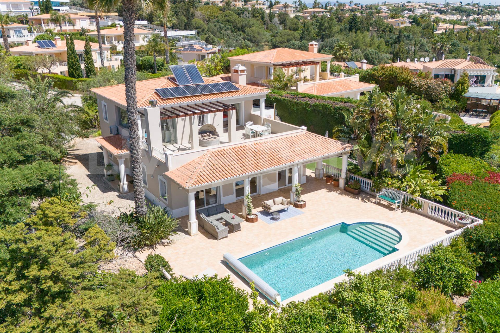 Meerblick | Luxuriöse 4 Sz Villa In Praia Da Luz Zum Verkauf - Lagos