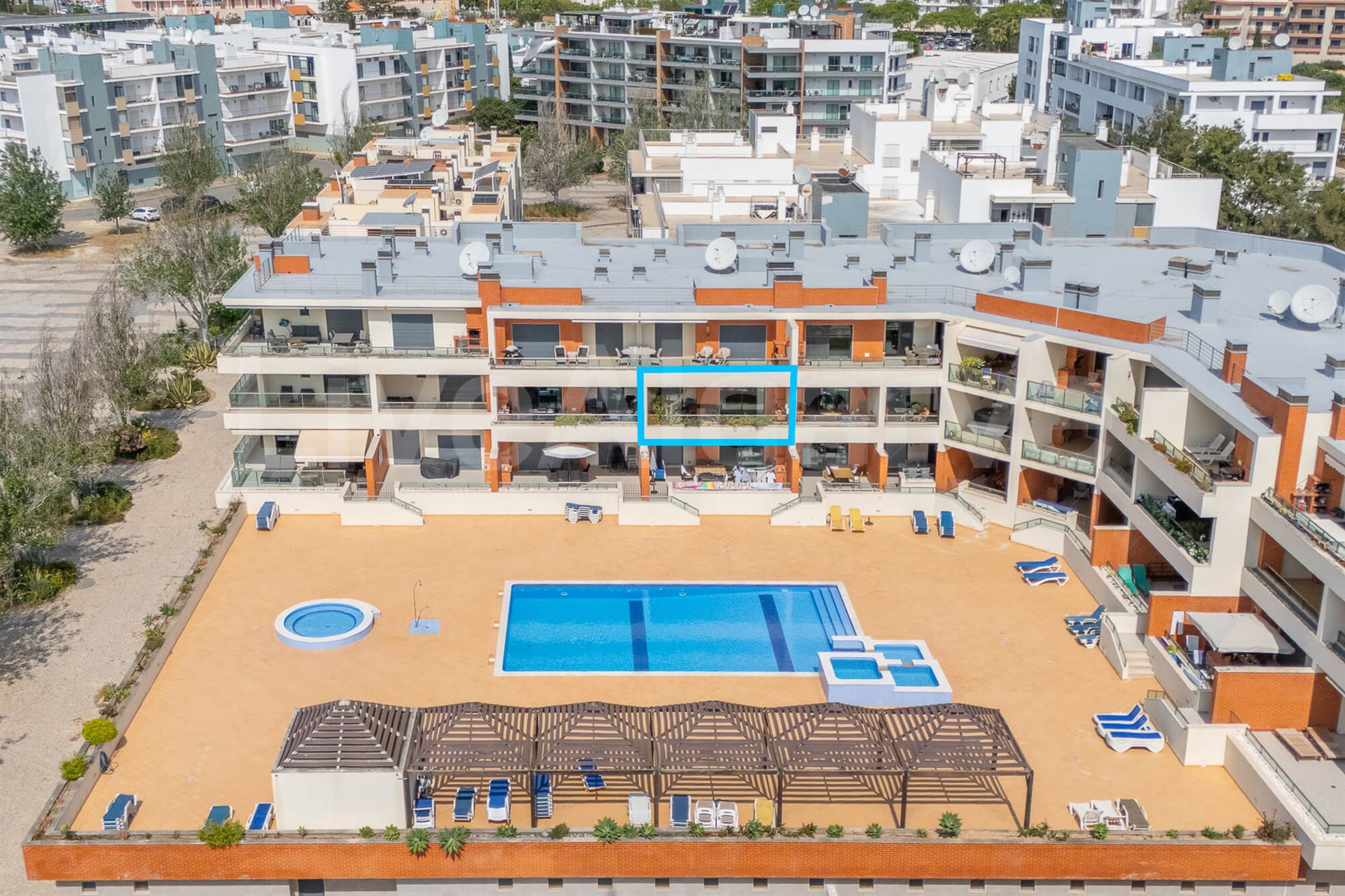 Additional image 2 of Lagos