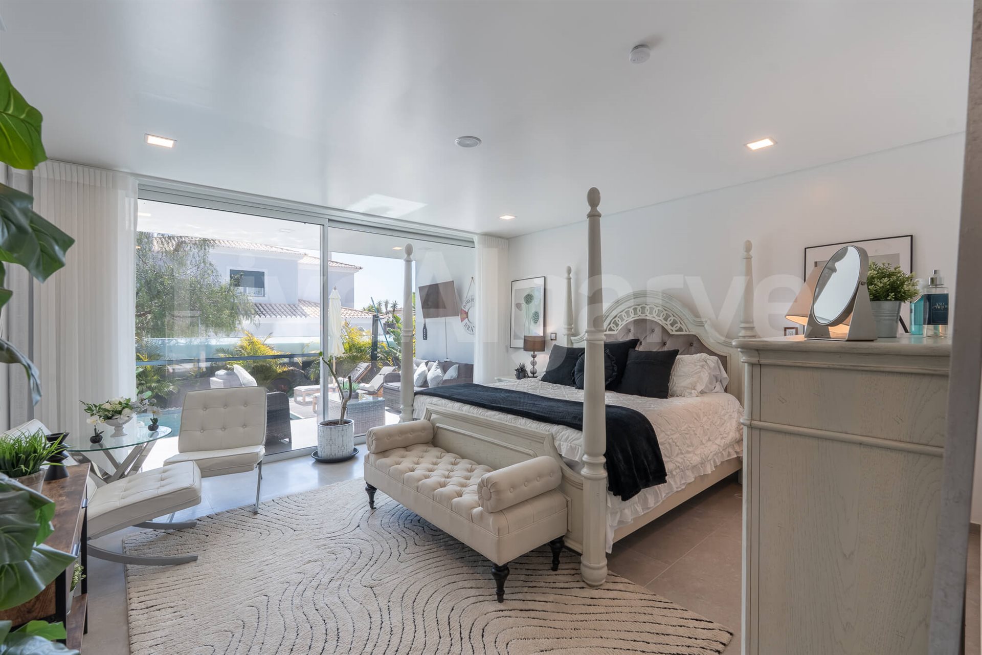 Additional image 12 of Lagos