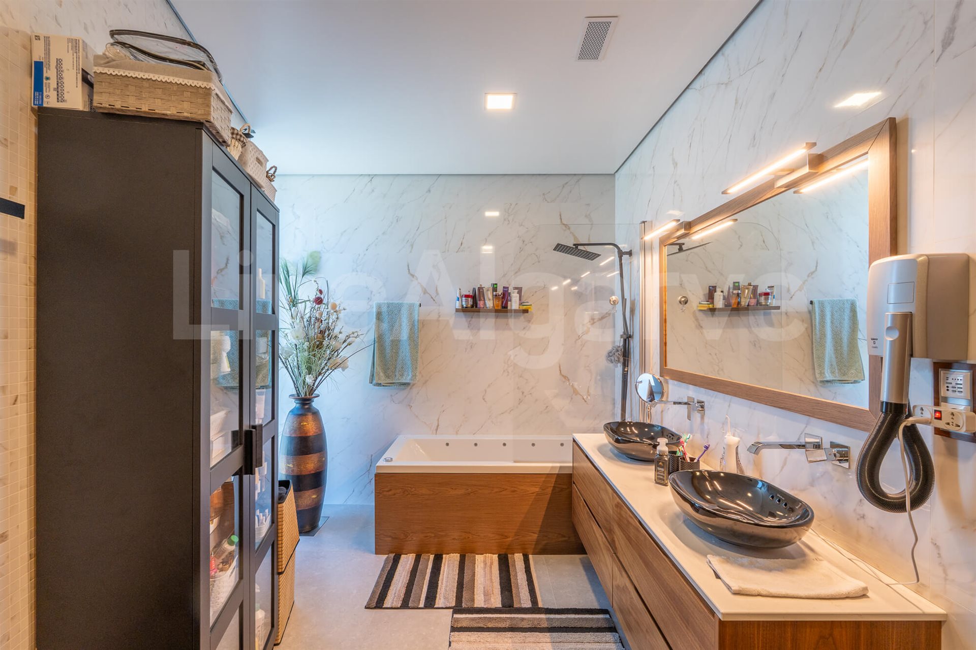 Additional image 14 of Lagos