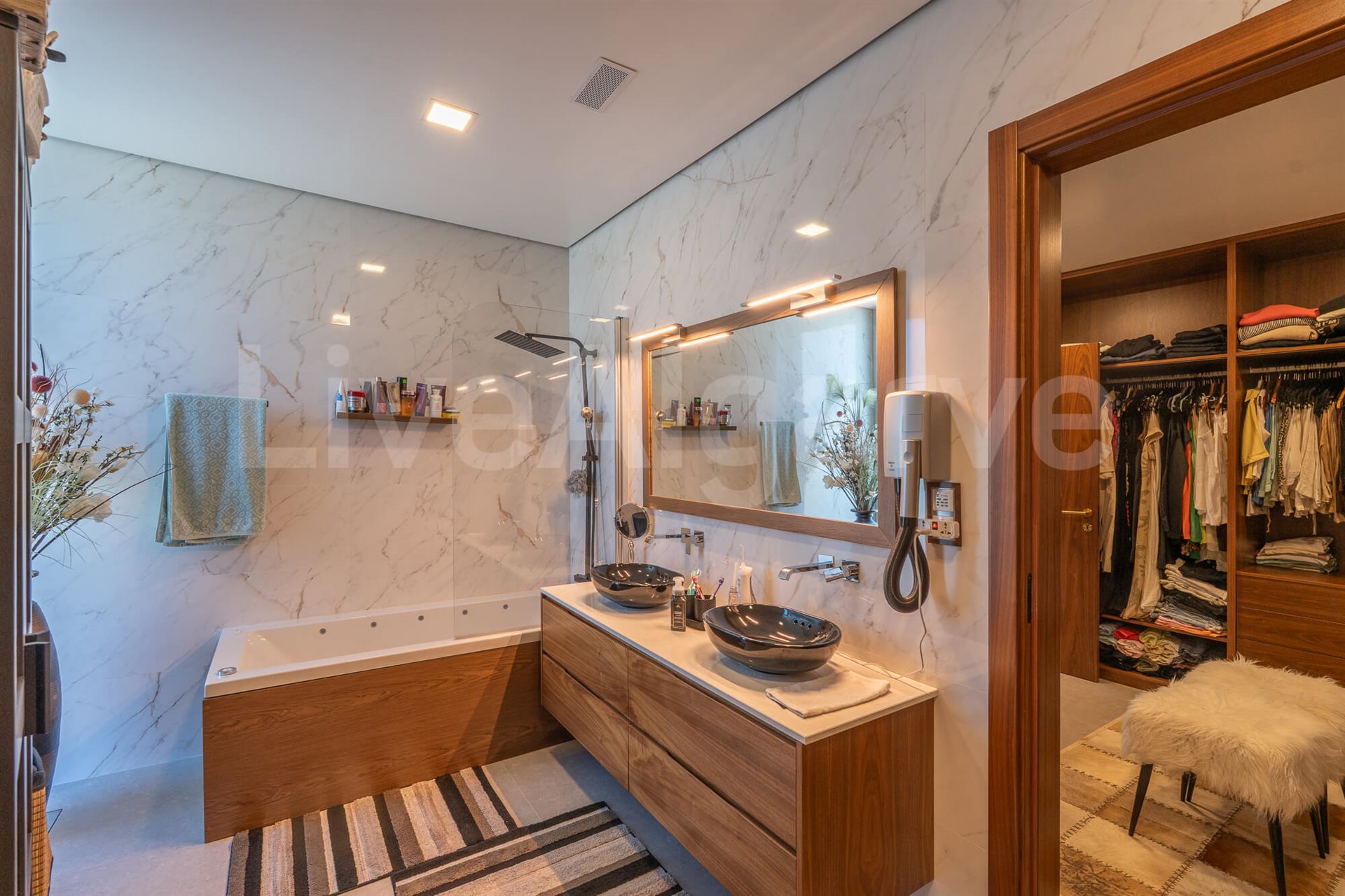 Additional image 16 of Lagos