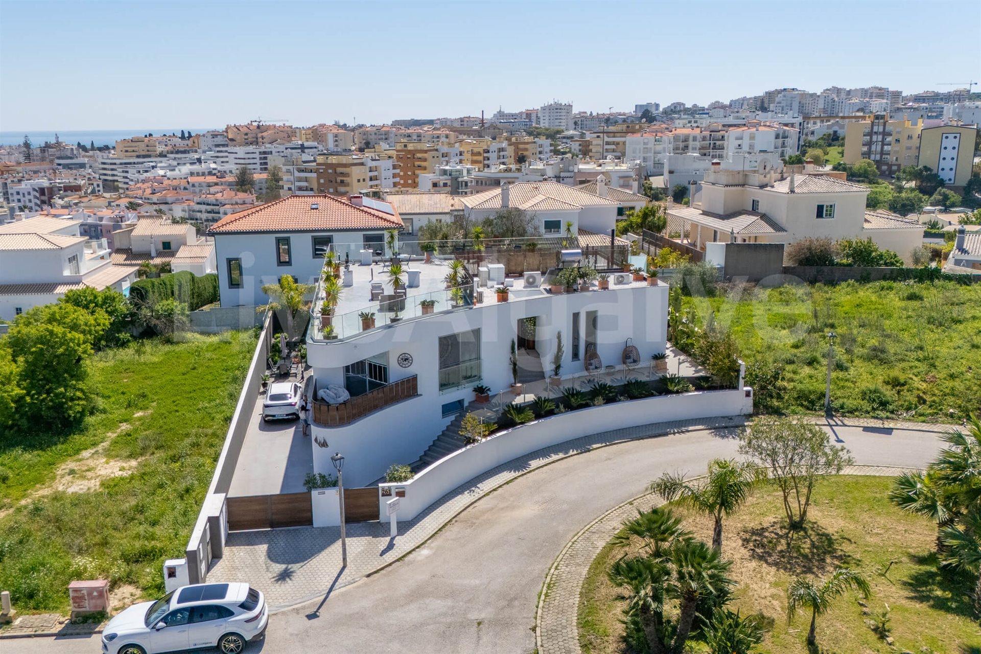 Additional image 2 of Lagos