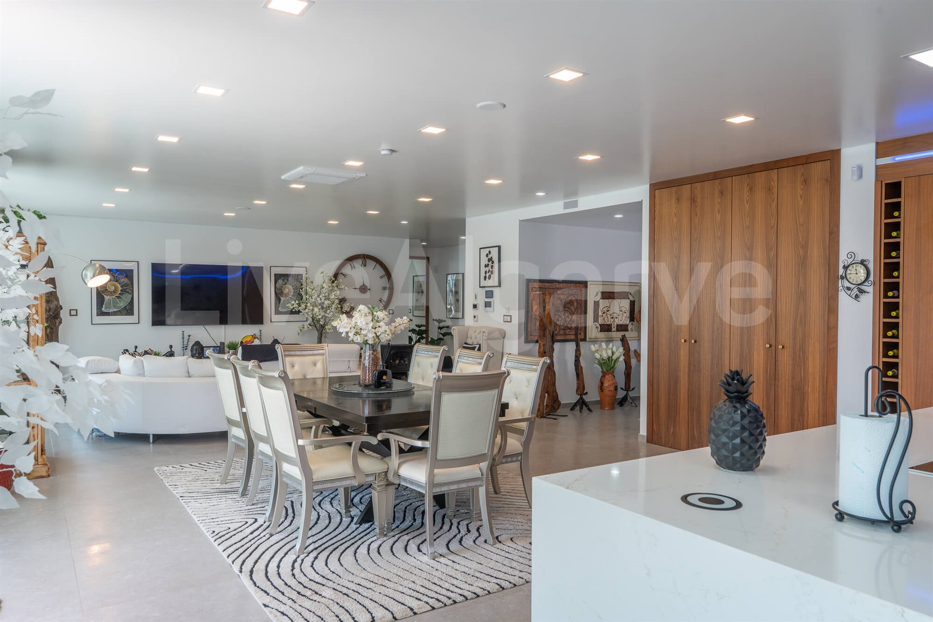 Additional image 6 of Lagos