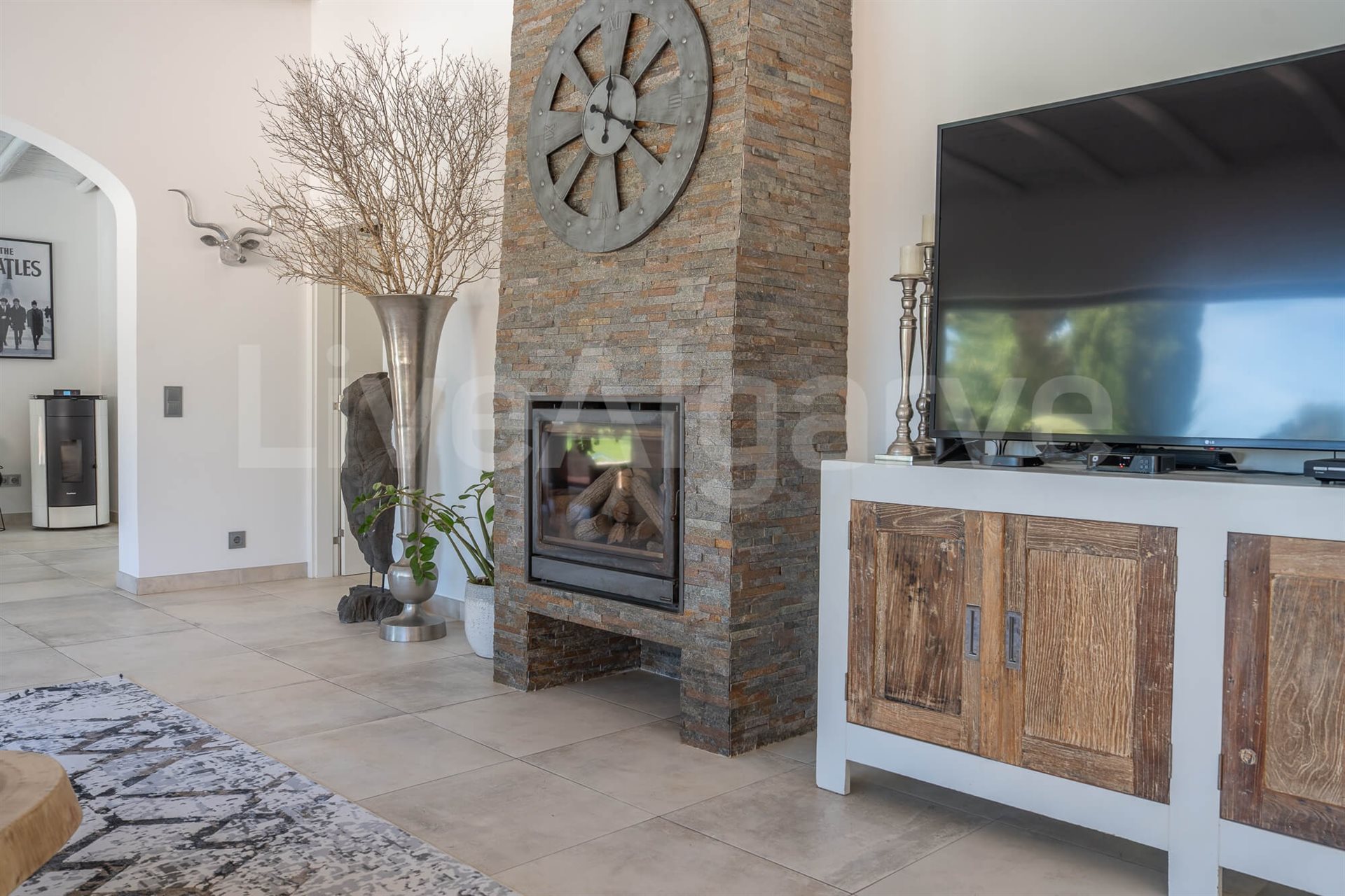 Additional image 16 of Lagos