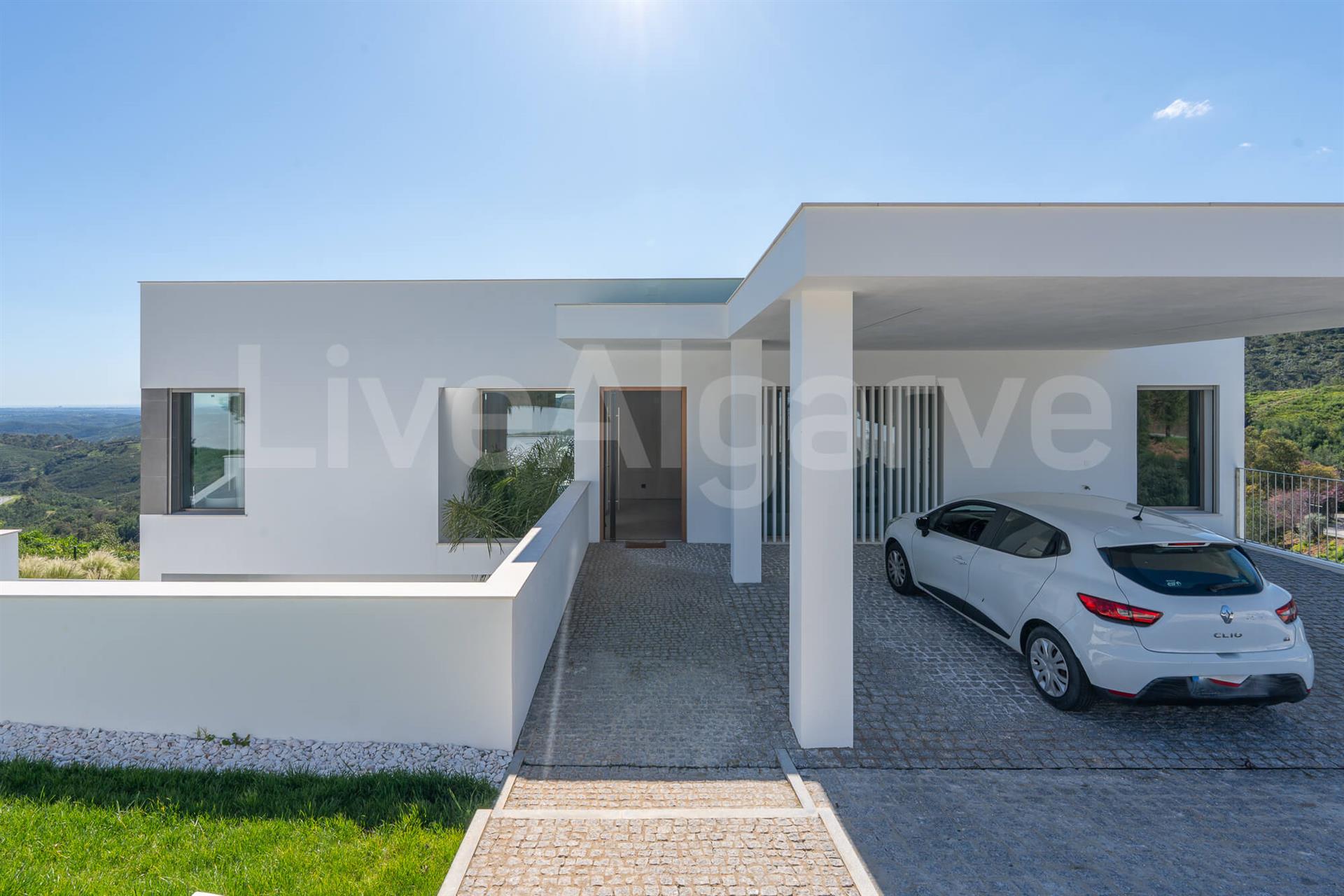  A Modern Luxury T3 Villa at Caldas de Monchique for Sale – Monchique
