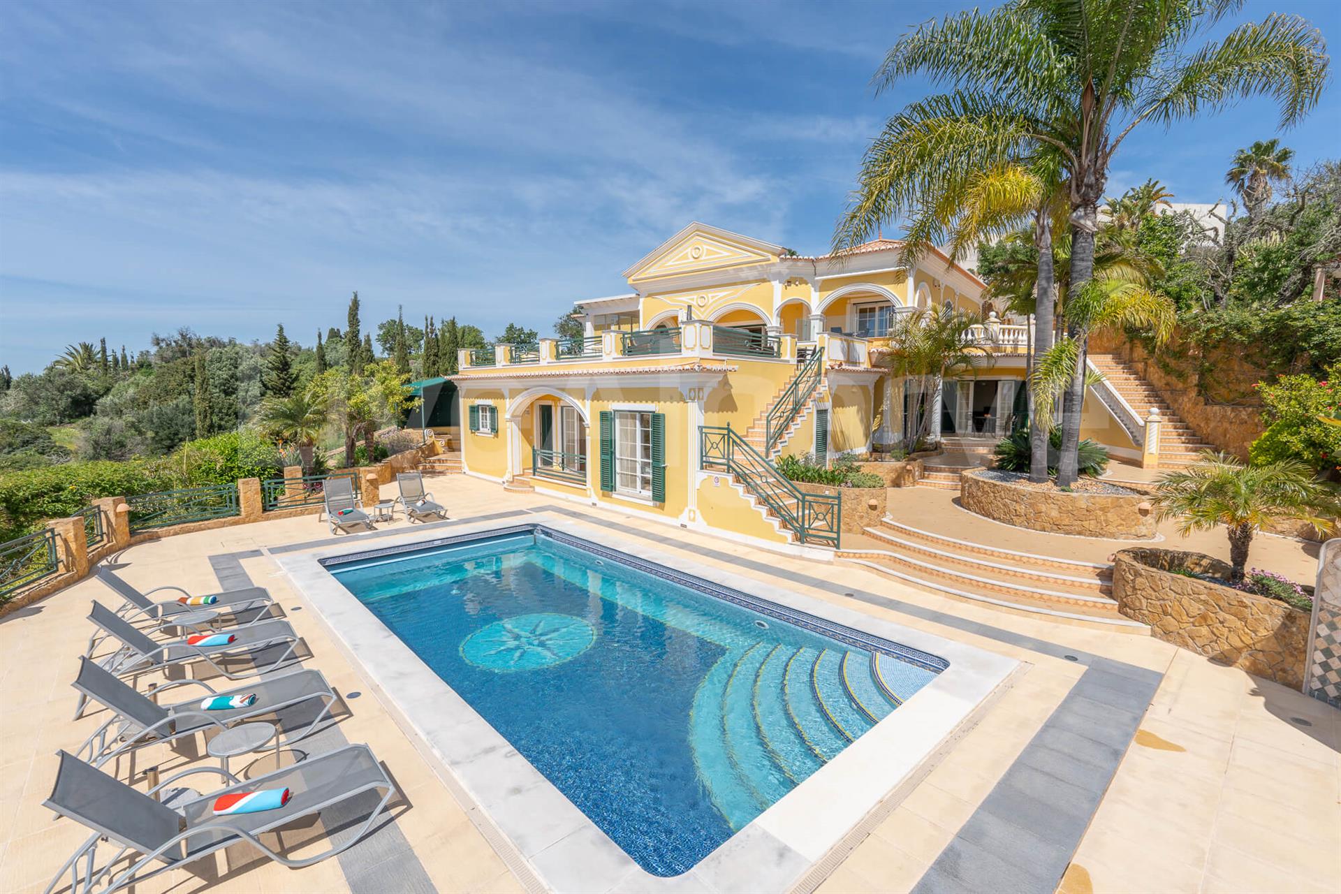 Vue sur la mer | Superbe villa de luxe T3+3 à Caliças à vendre - Lagos