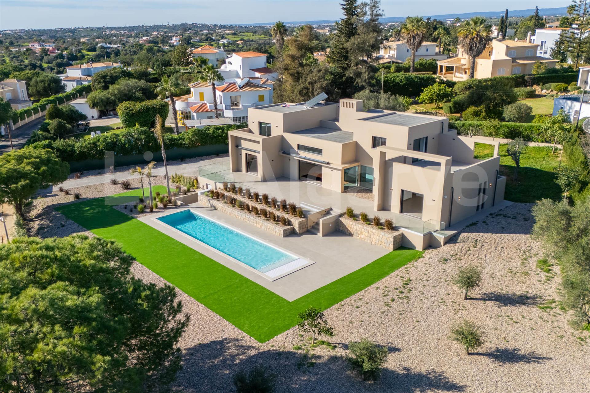 Neubau | Moderne 4 Sz Luxusvilla in Carvoeiro zum Verkauf – Lagoa