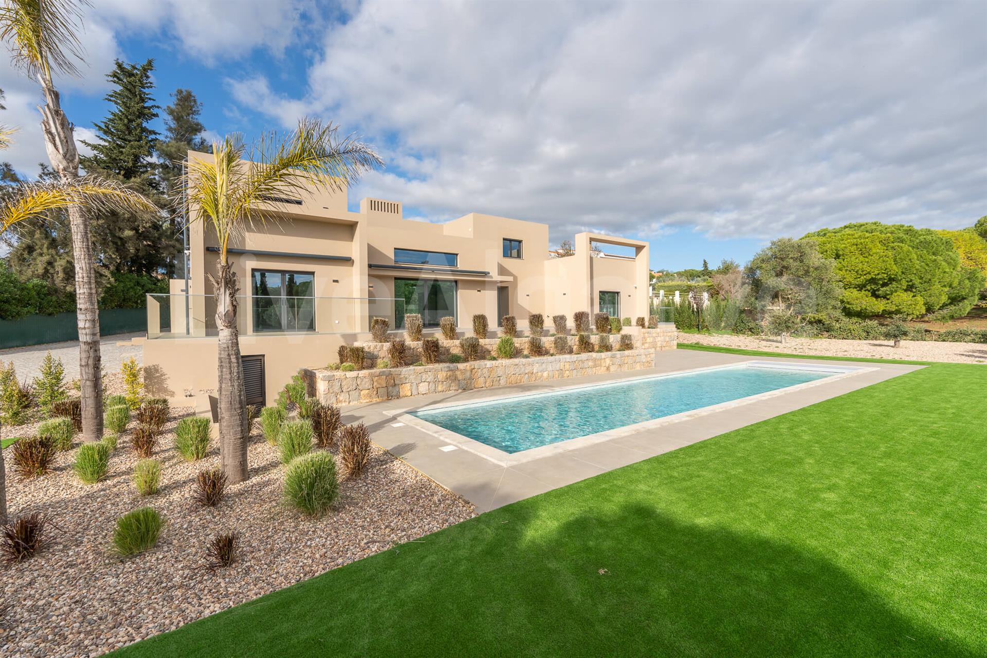 Neubau | Moderne 4 Sz Luxusvilla in Carvoeiro zum Verkauf – Lagoa