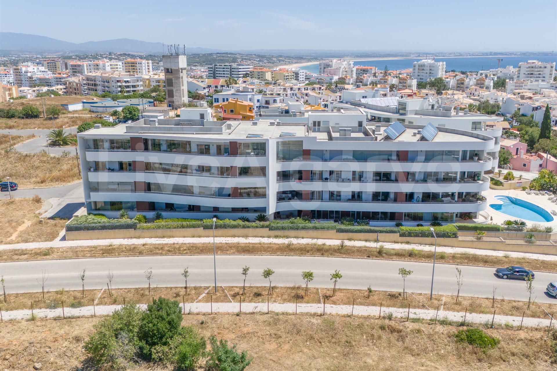 Vue sur la mer | Luxueux appartement T2 avec une vue imprenable près de la plage de Porto de Mós à 