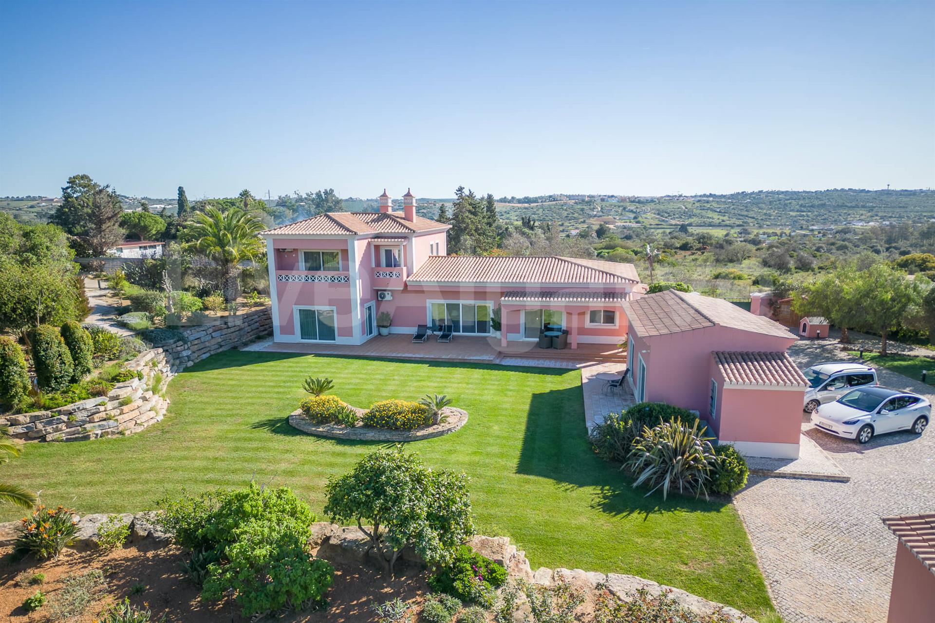 Secluded | Beautiful Luxury T3+1 Country Estate at Barão São João for Sale - Lagos
