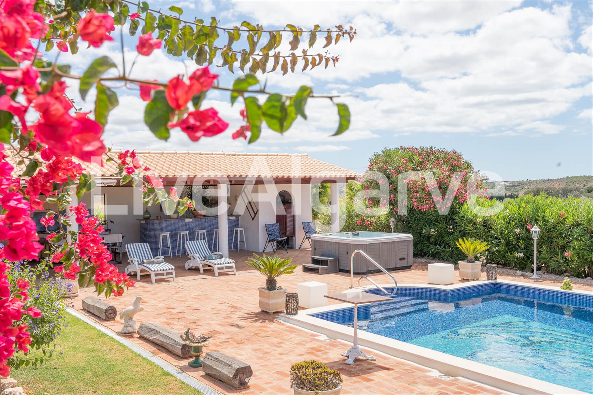 Outstanding | Luxury T4 Country Villa For Sale In Bensafrim – Lagos
