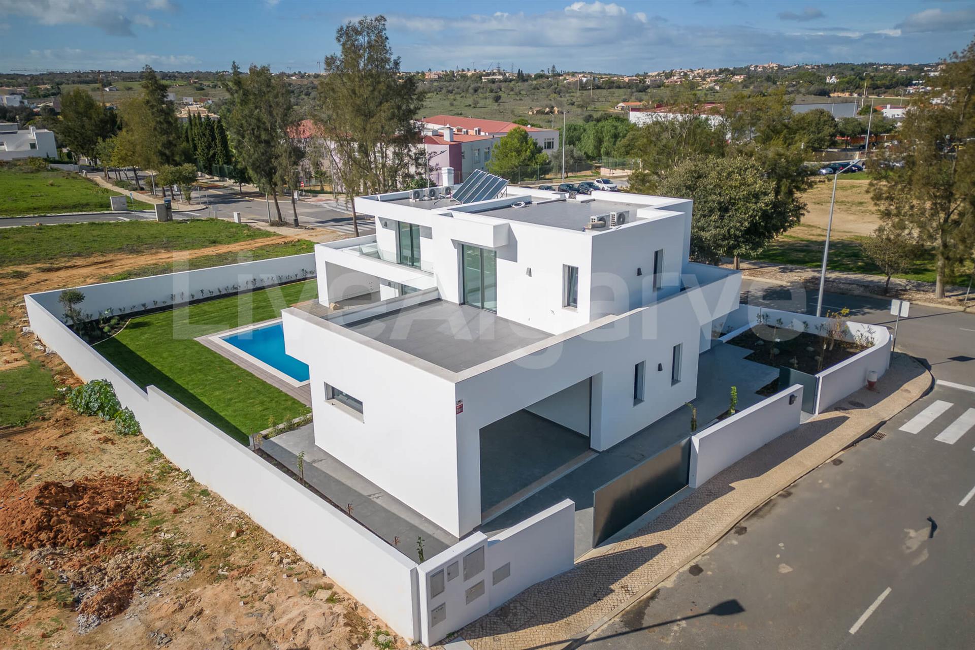 Ultra-Modern | Stunning T3 Villa Under Construction Near Porto Do Mós Beach For Sale - Lagos