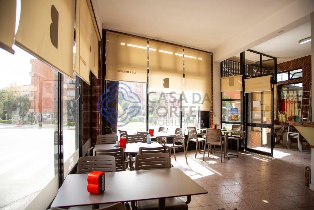 Cafenea, Snak Bar pentru intrare în Padrão da Légua