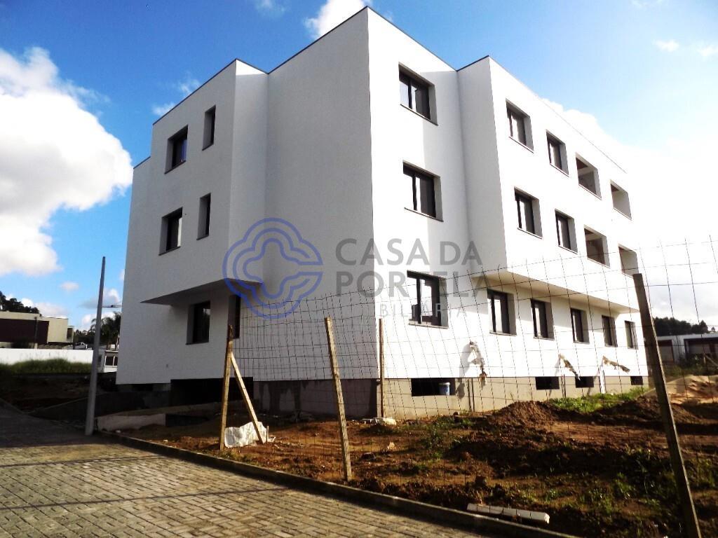 Edifício Multifamiliar-Olivais-Nogueira da Regedoura