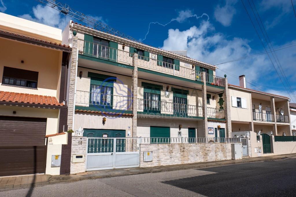 Discover Your New Address in Nazaré: Space and Versatility by the Sea