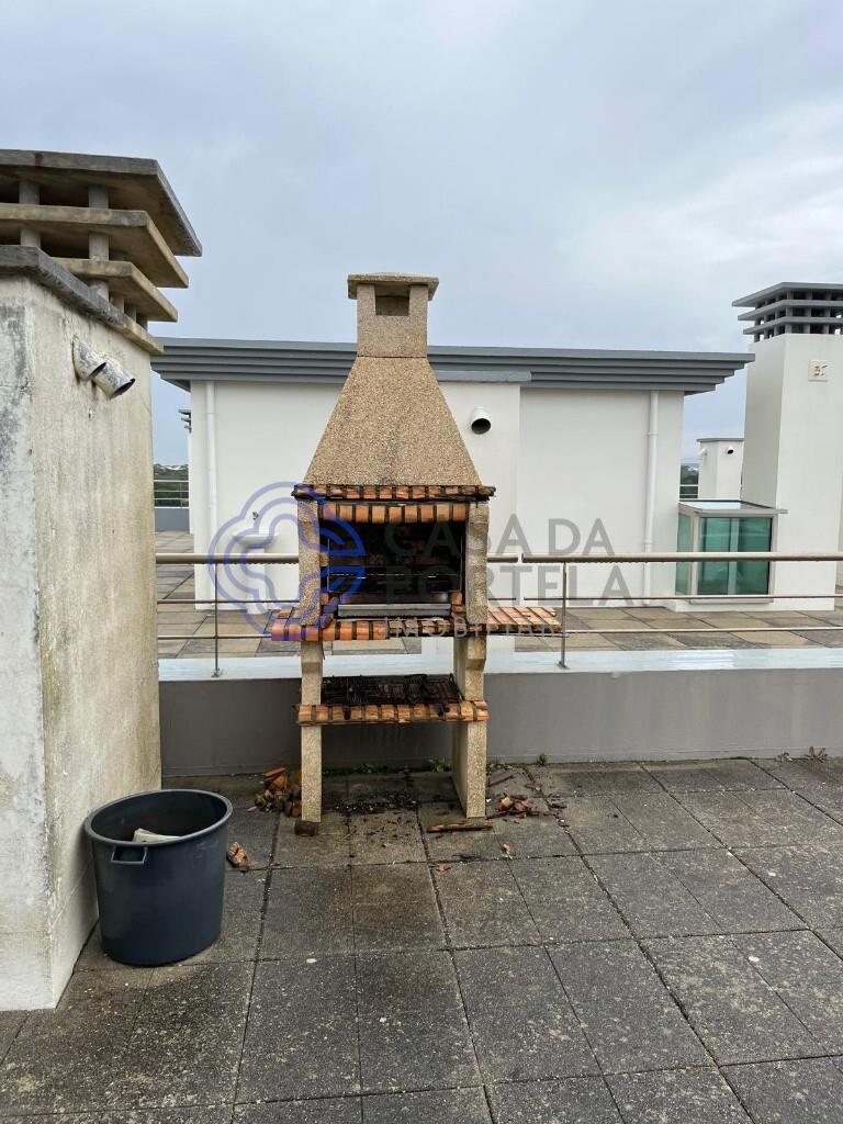 Praia apartamento T2 com garagem