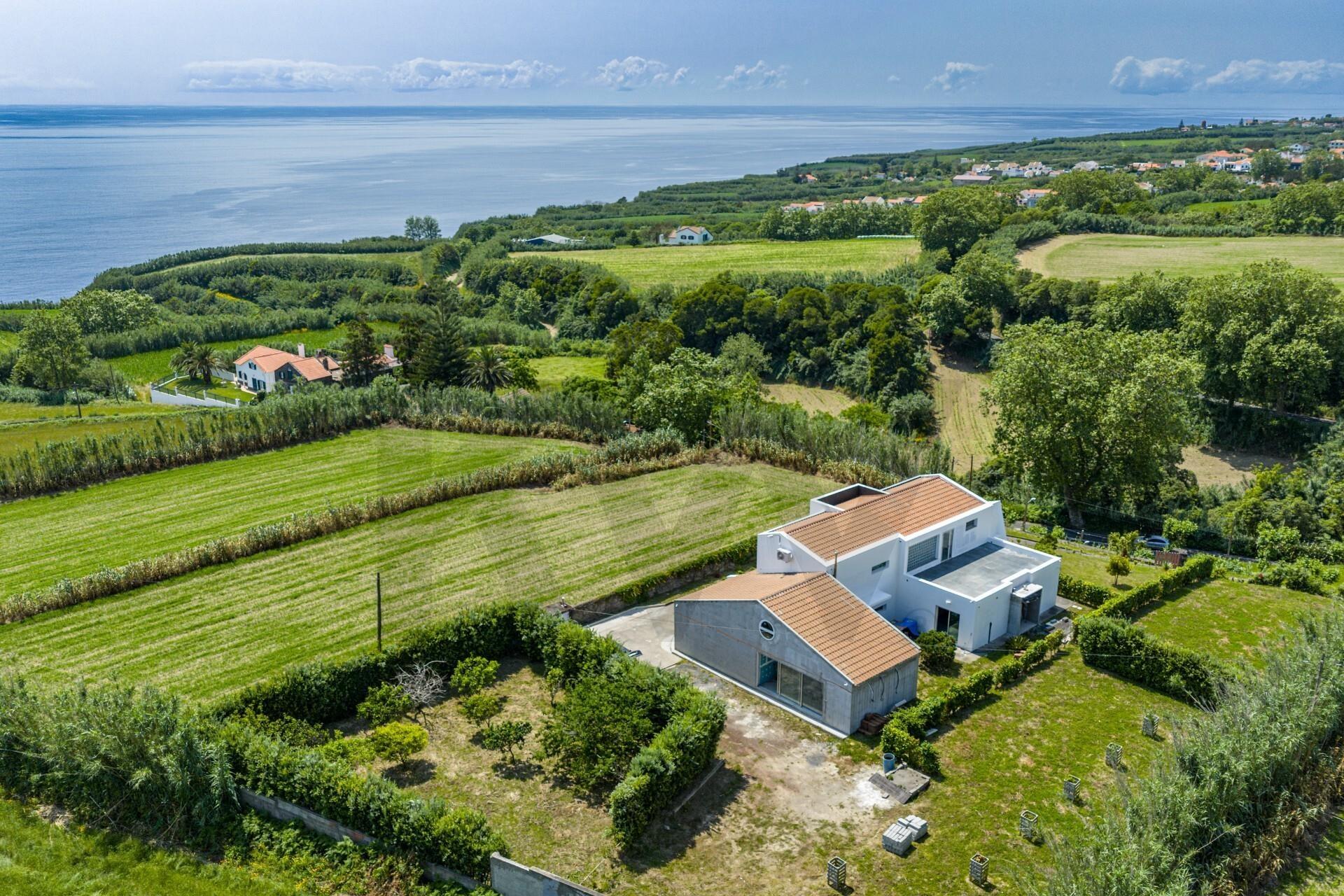Detached House T4 – Candelária Sea & Nature View | Total Privacy