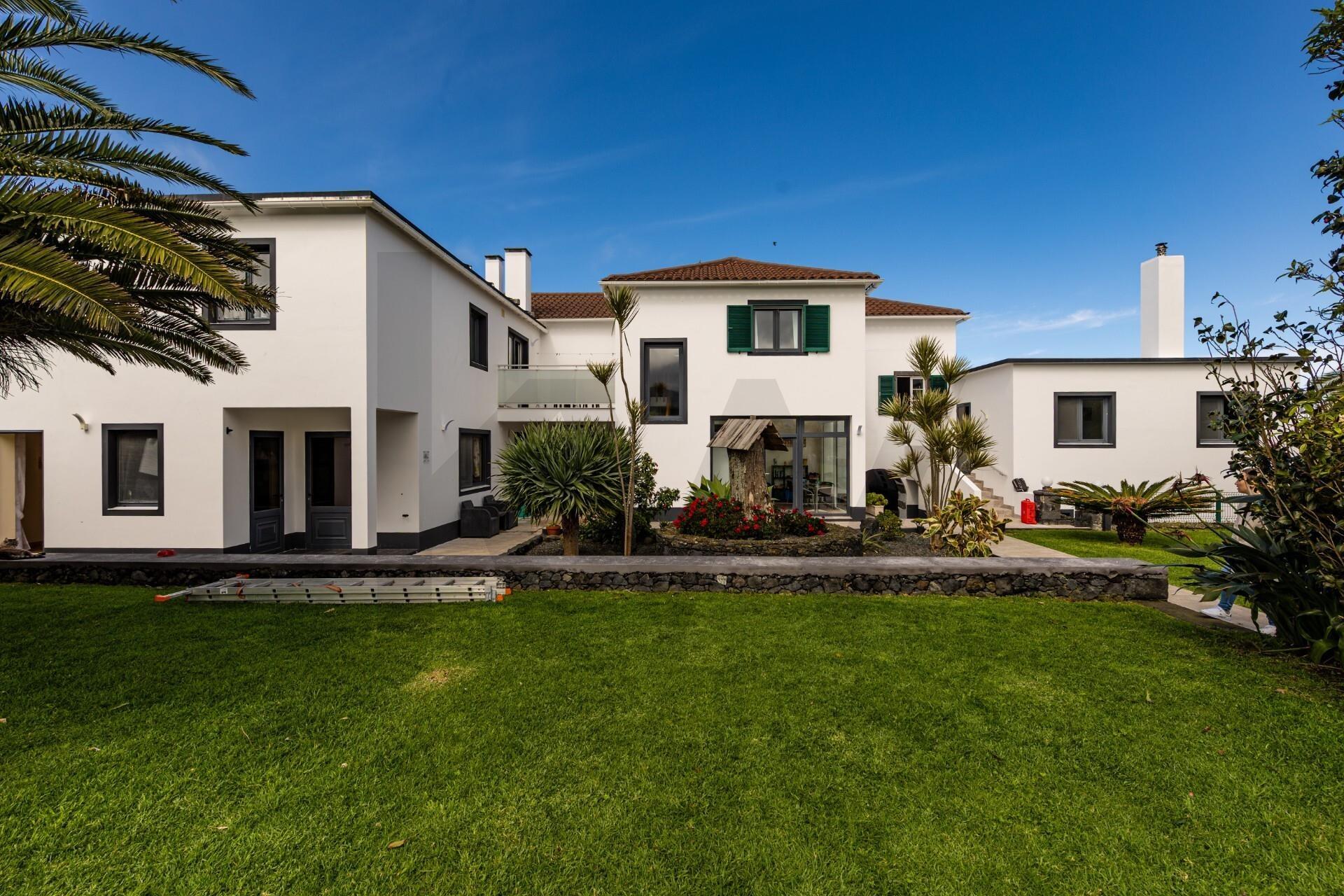 Purchase: House (9600)