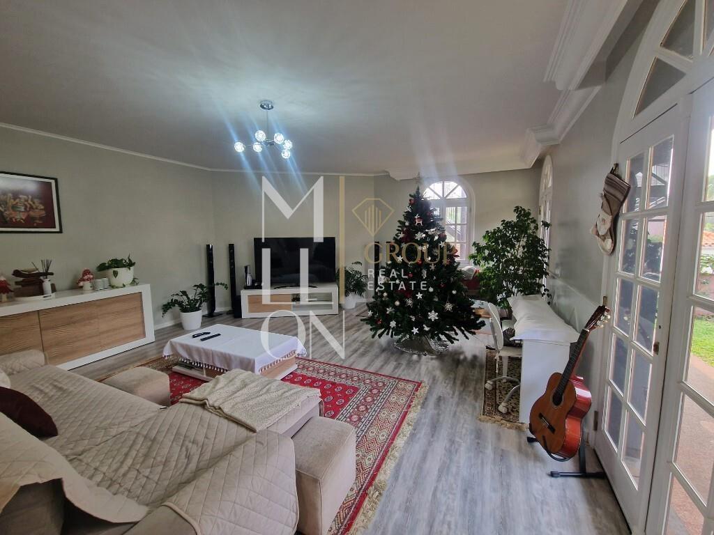 Aankoop: Huis (9000)