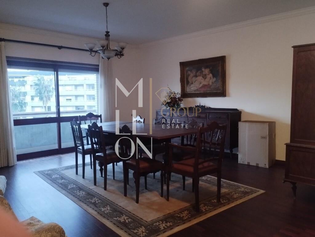 Purchase: Apartment (4610)