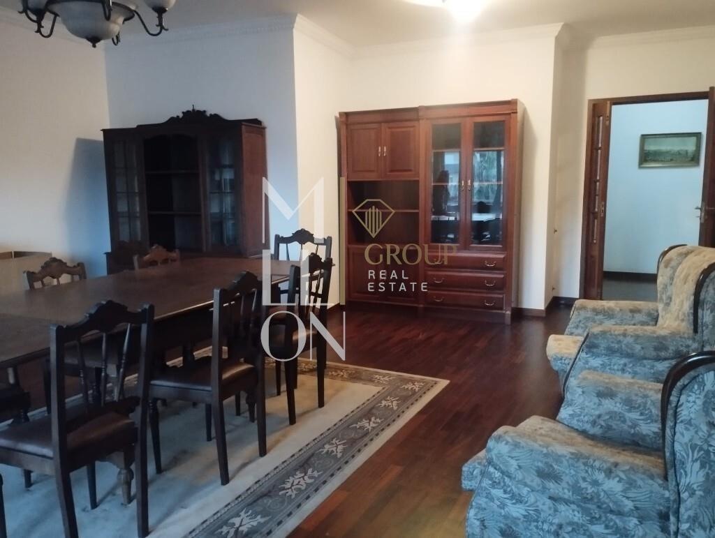 Purchase: Apartment (4610)