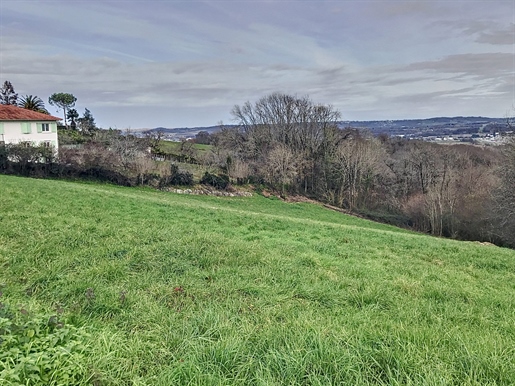 Building land with unobstructed views