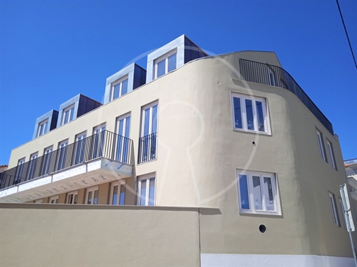 Neue 3-Zimmer-Wohnung mit Terrassen und Parkplatz in Olivais - Lissabon